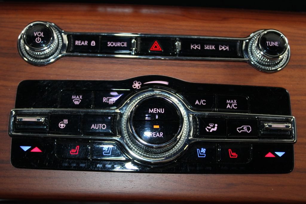 Used 2021 Lincoln Aviator Reserve w/ Equipment Group 201A AWD/4WD image 43