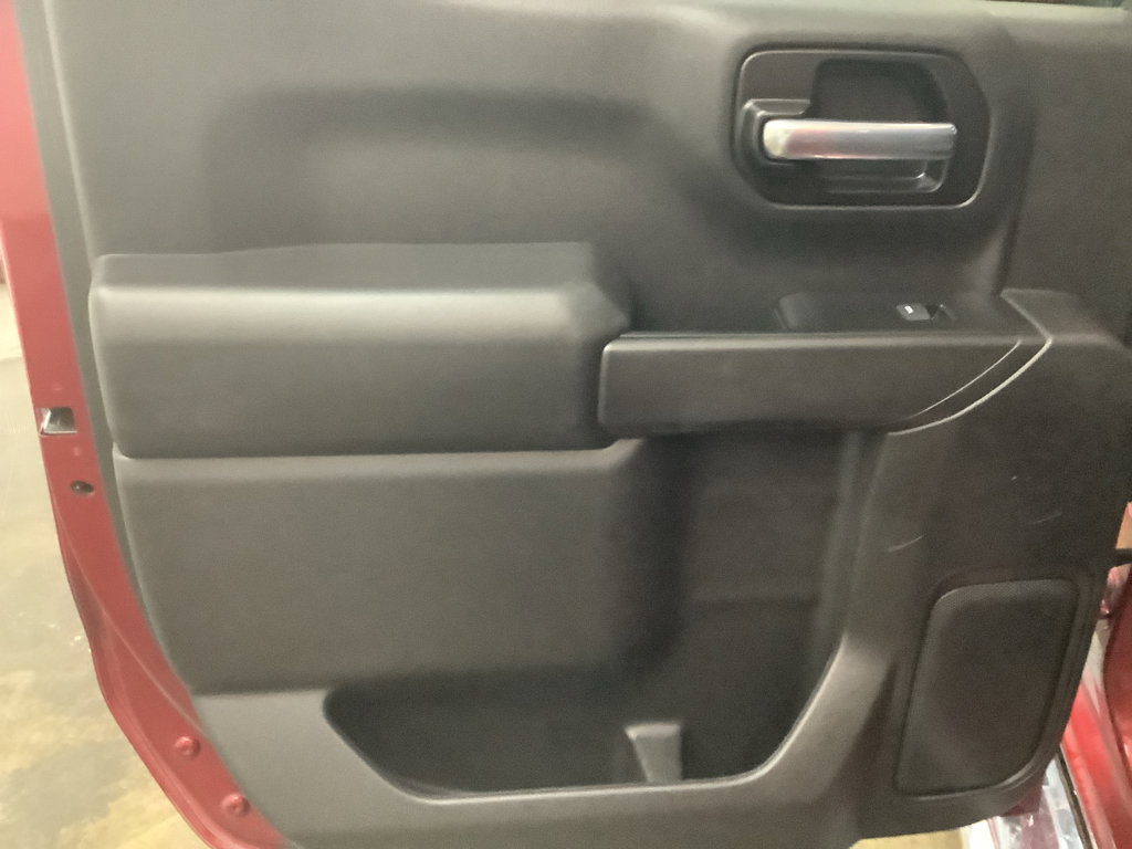 Used 2022 Chevrolet Silverado 1500 LT image 22