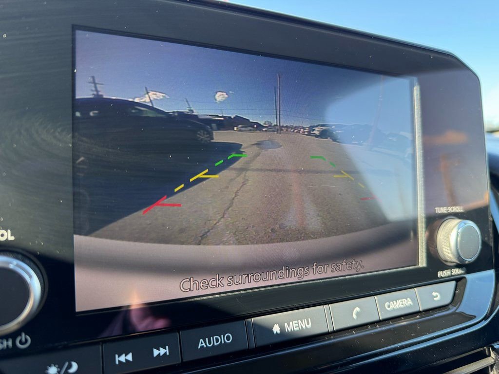 Used 2023 Nissan Pathfinder SV FWD image 26