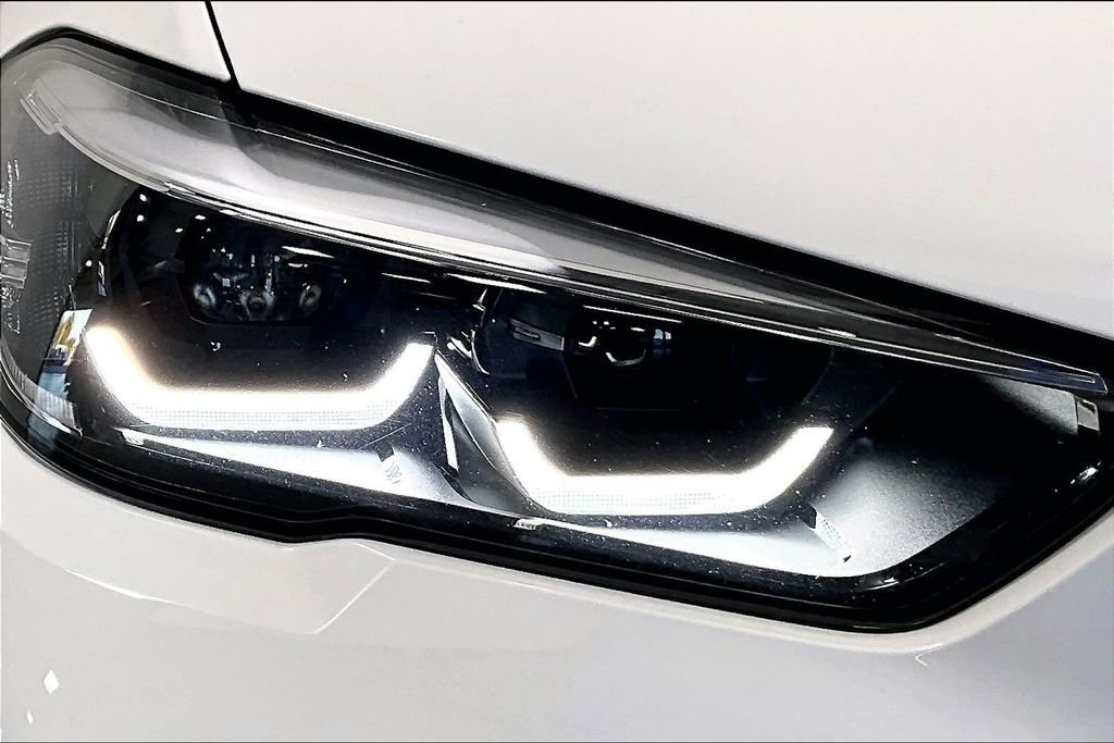 Used 2023 BMW X5 xDrive40i w/ Premium Package image 28