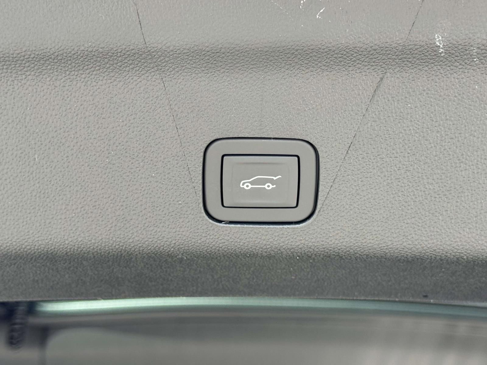 New 2026 Chevrolet Tahoe High Country image 28