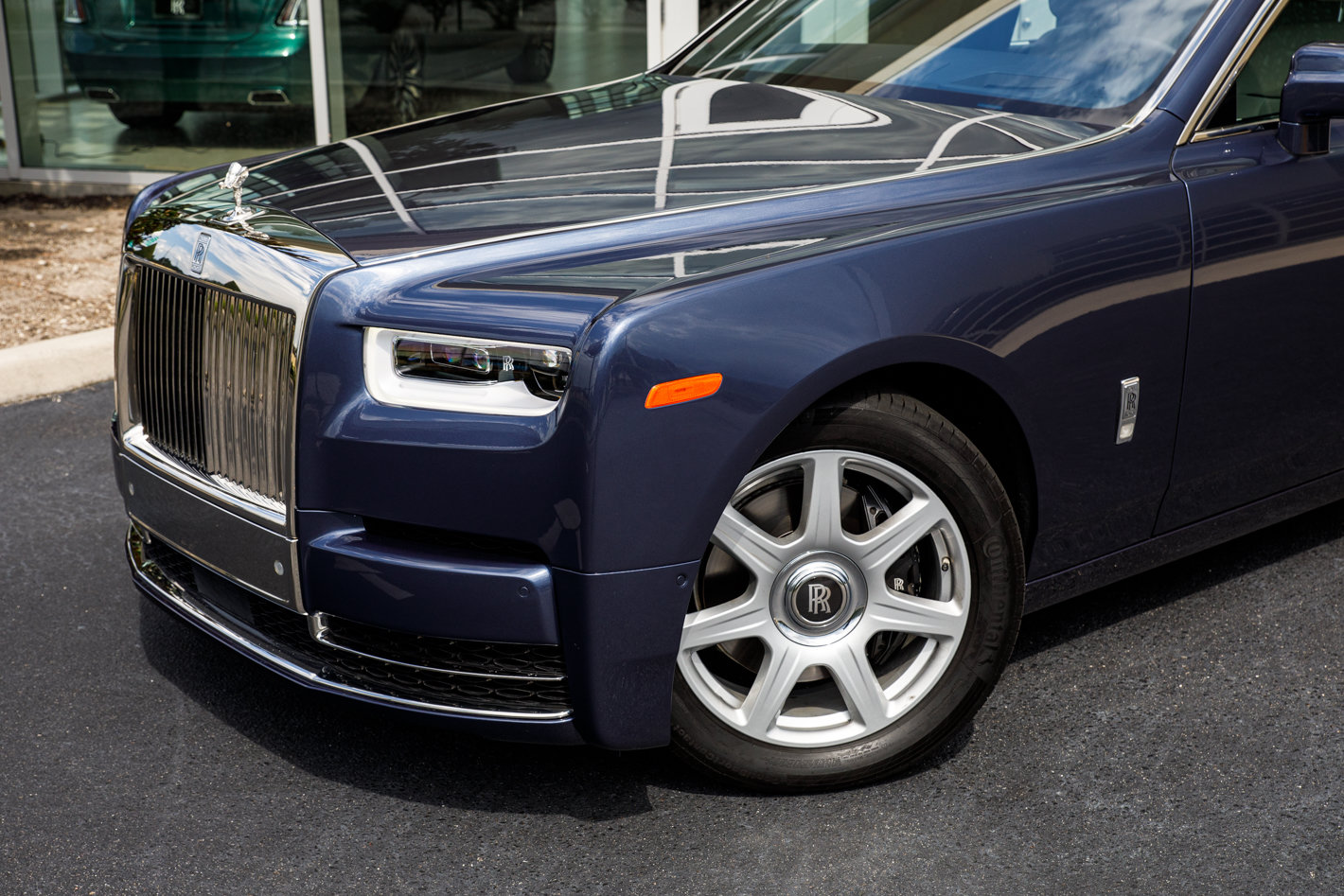Certified 2020 Rolls-Royce Phantom Sedan RWD image 7