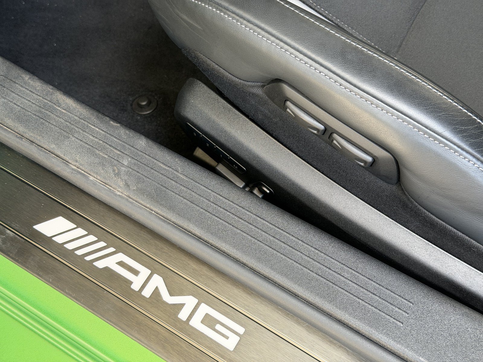 Used 2018 Mercedes-Benz AMG GT R image 16
