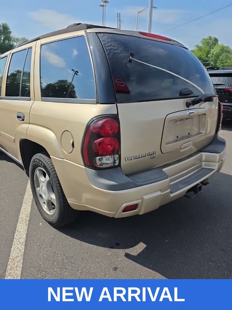 Used 2007 Chevrolet TrailBlazer LS AWD/4WD image 11