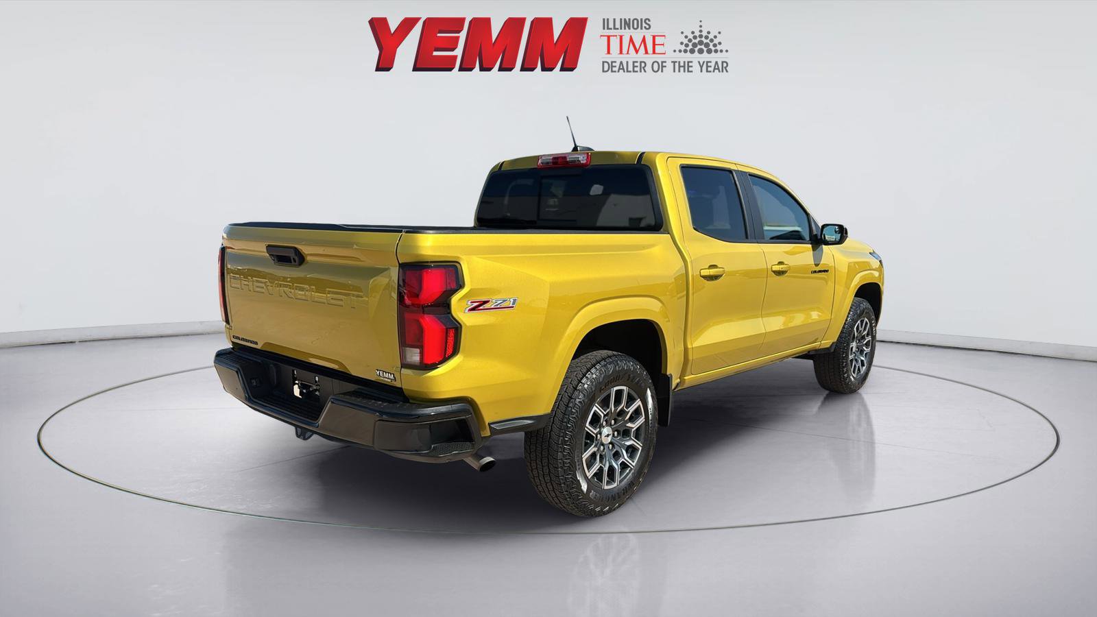 Used 2023 Chevrolet Colorado Z71 w/ Z71 Convenience Package 2 image 9