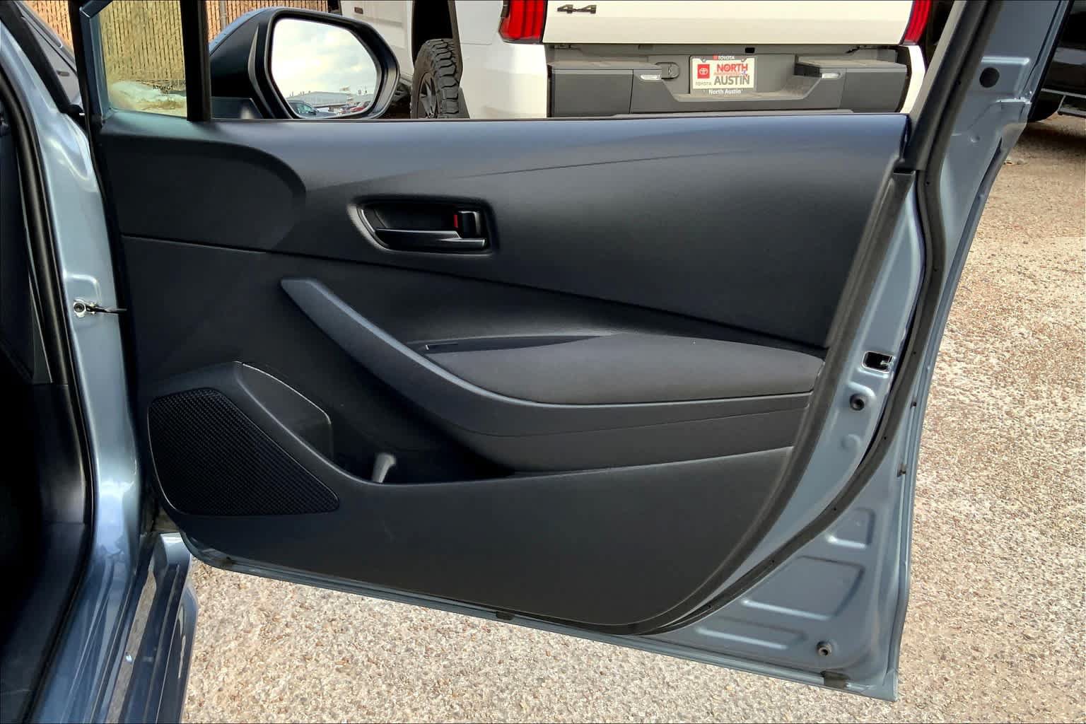 Used 2023 Toyota Corolla LE FWD image 22
