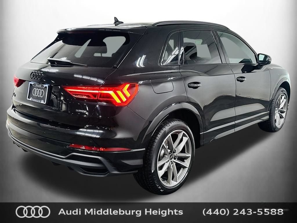Certified 2023 Audi Q3 2.0T Premium Plus w/ Premium Plus Package AWD/4WD image 9