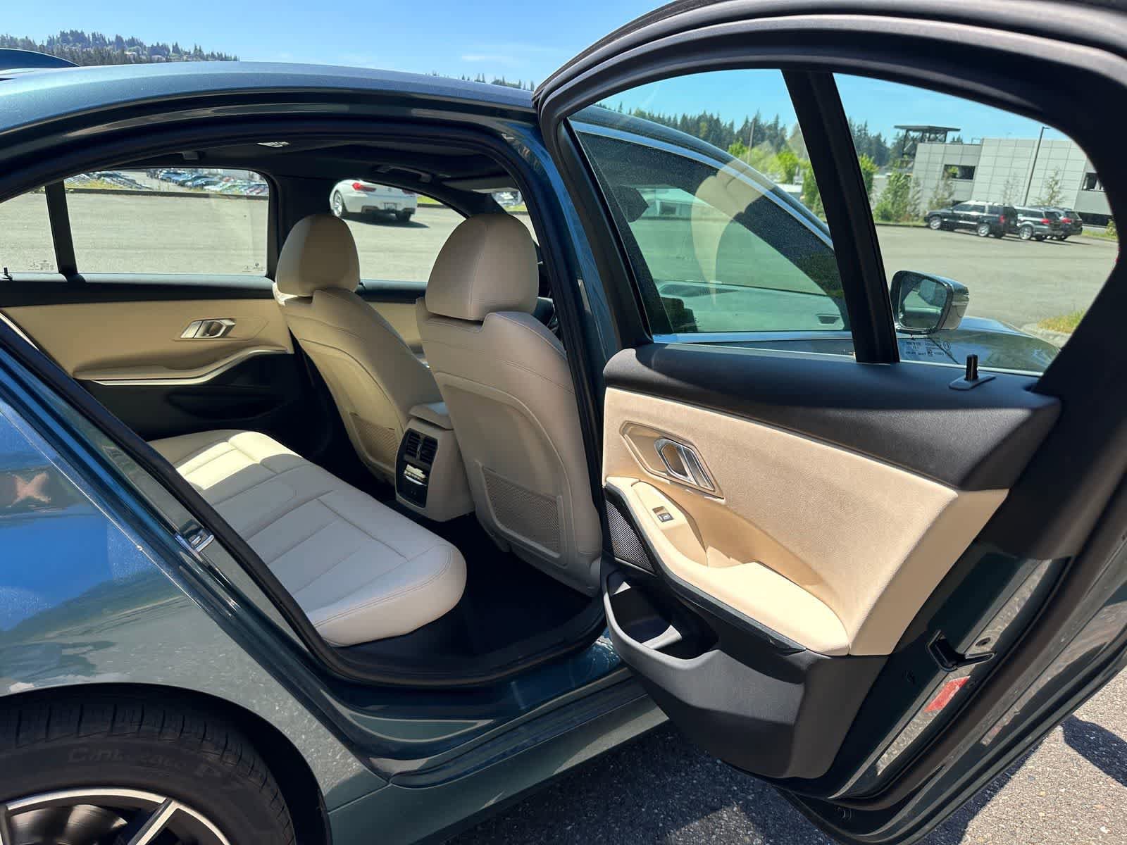 Used 2021 BMW 330e w/ Convenience Package RWD image 14