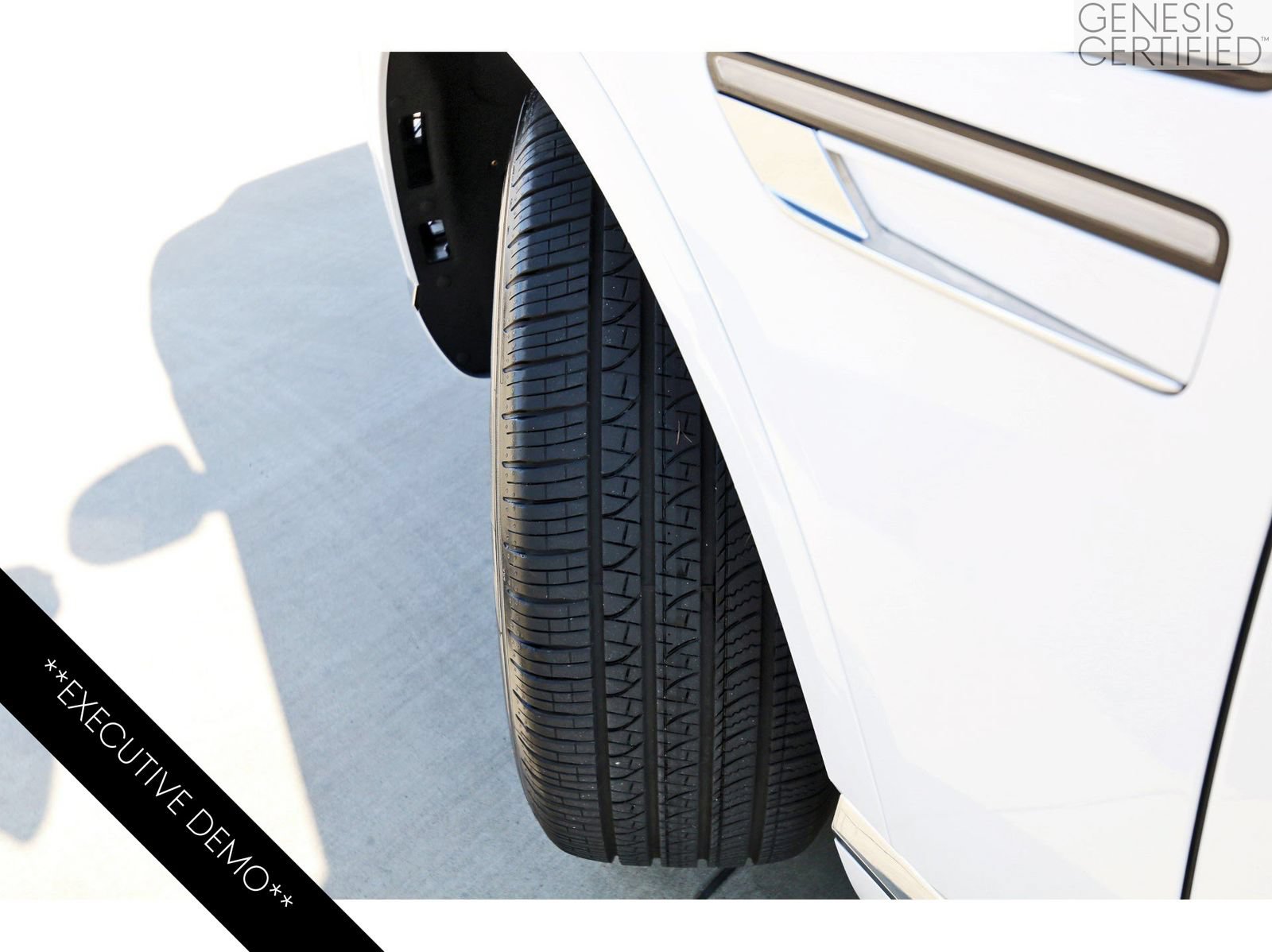 Used 2026 Genesis GV80 2.5T RWD image 32