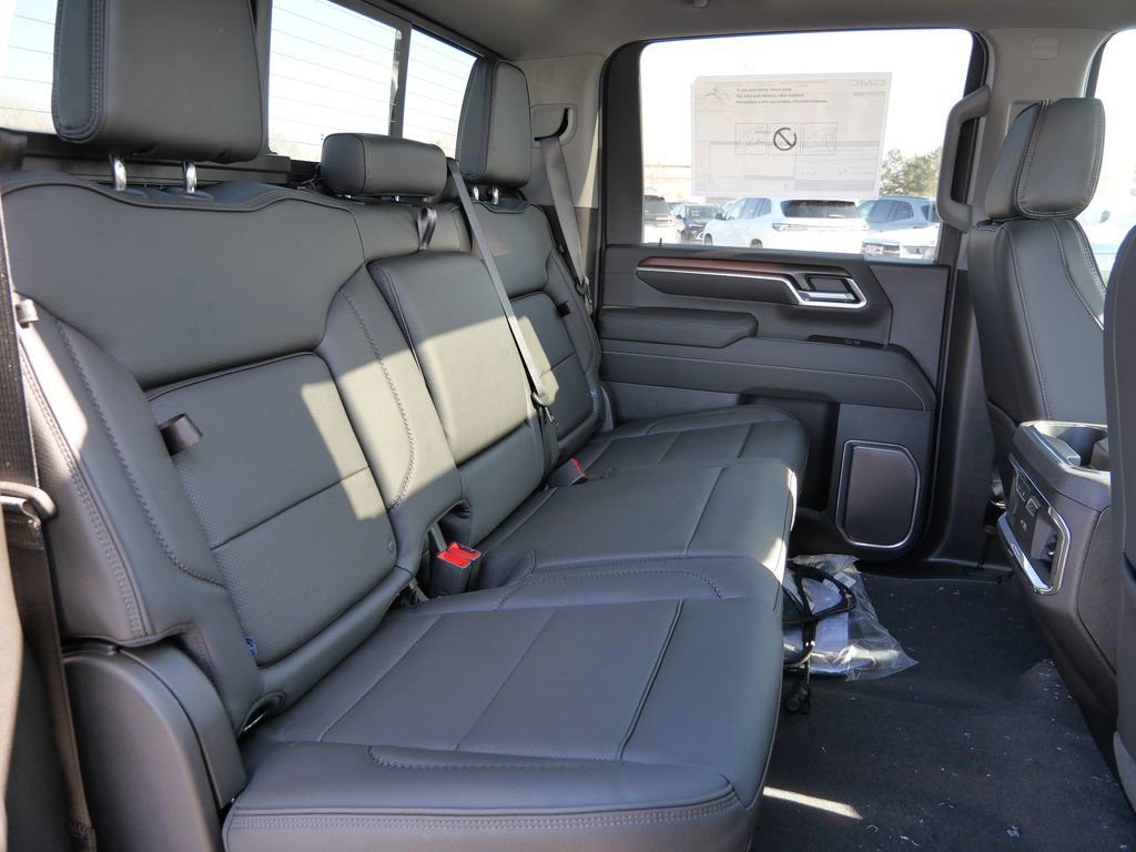 New 2026 GMC Sierra 3500 Denali w/ Denali Reserve Package image 24