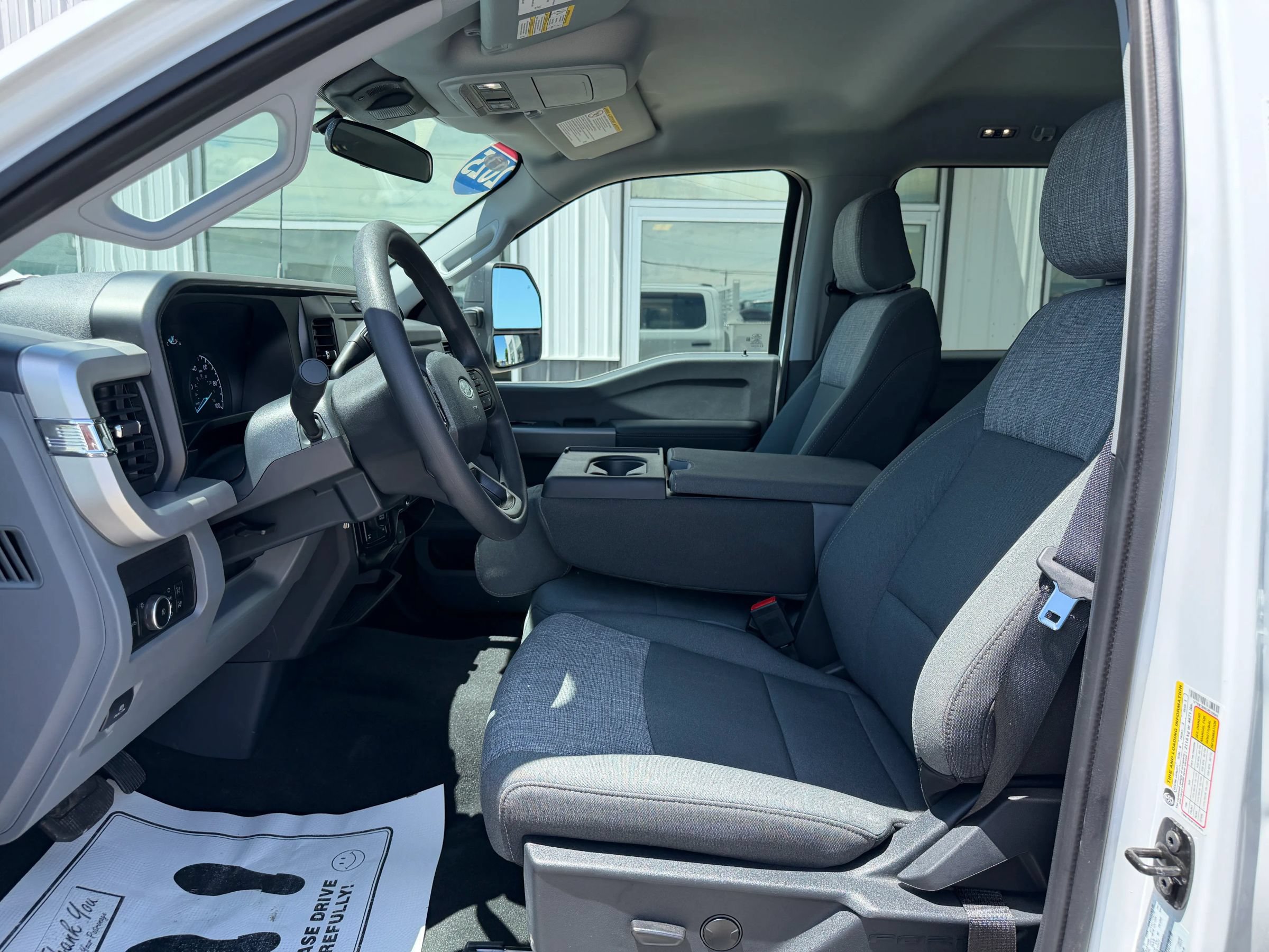 Used 2025 Ford F350 XLT AWD/4WD image 16