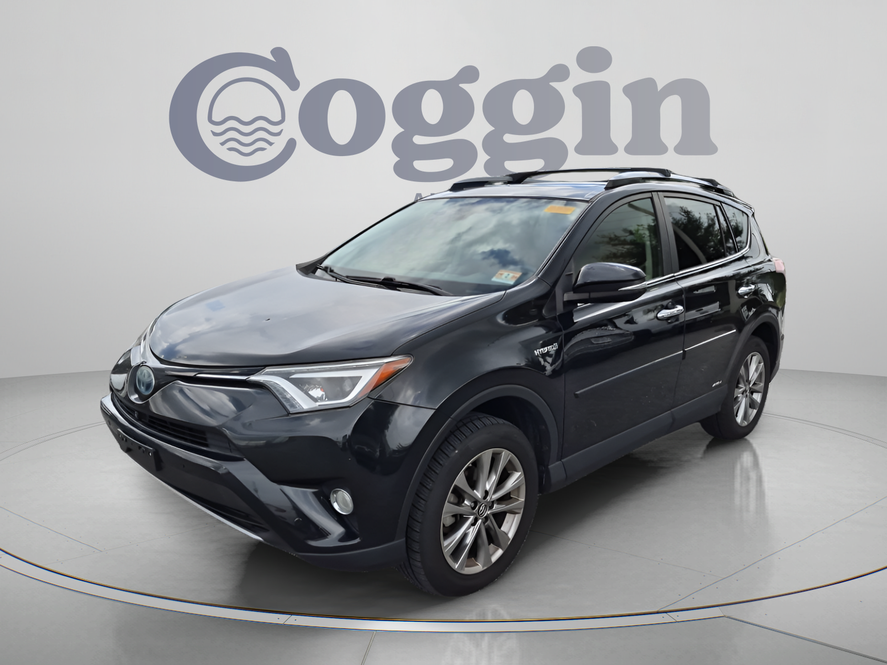 Used 2017 Toyota RAV4 Limited w/ Advanced Technology Package AWD/4WD image 9