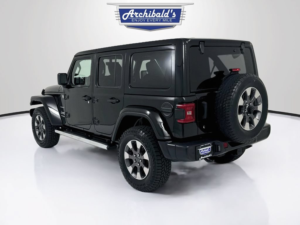 Used 2018 Jeep Wrangler Unlimited Sahara AWD/4WD image 6