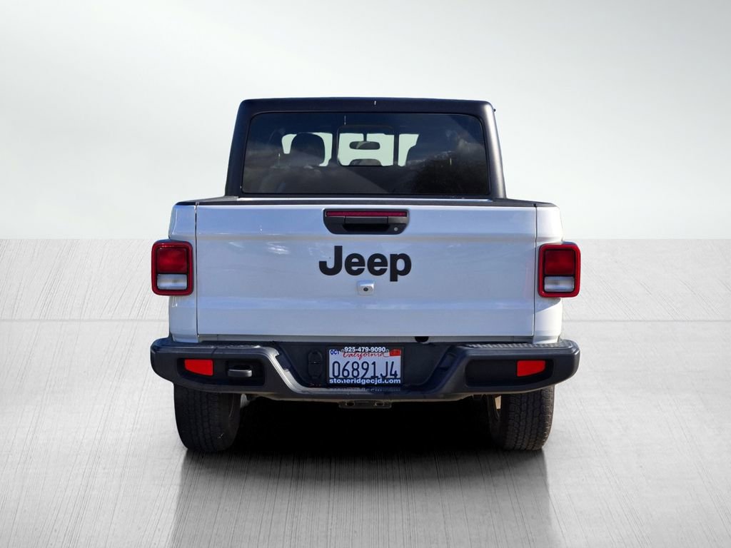 Used 2023 Jeep Gladiator Sport AWD/4WD image 5