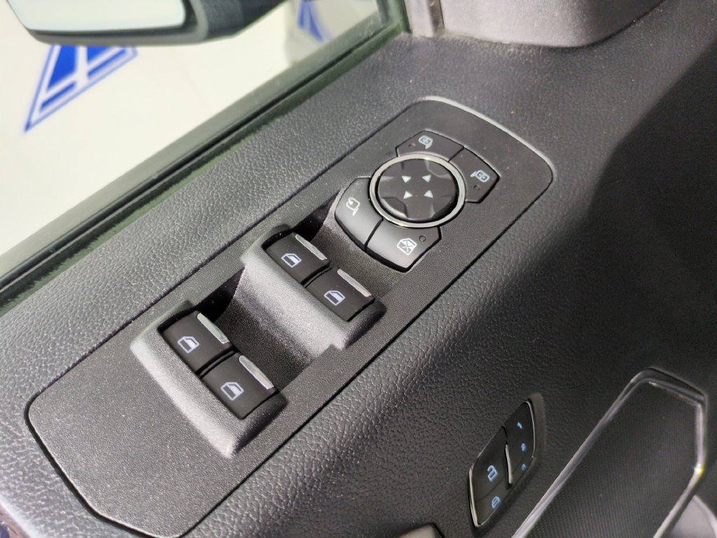 Used 2020 Ford F150 Lariat AWD/4WD image 16