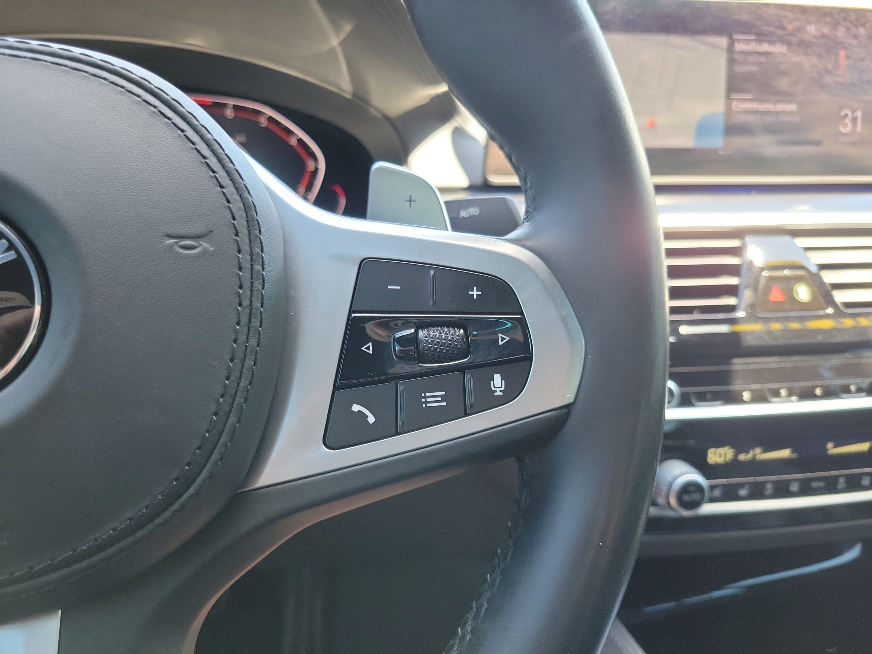 Used 2020 BMW 540i w/ M Sport Package RWD image 22