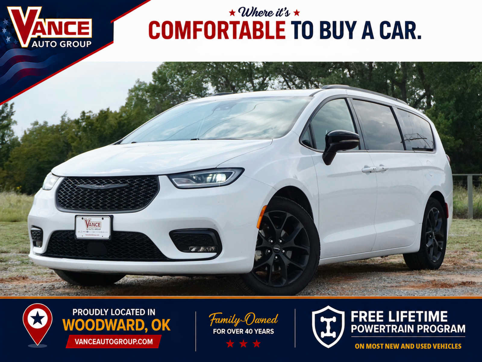Used 2025 Chrysler Pacifica Limited FWD image 1