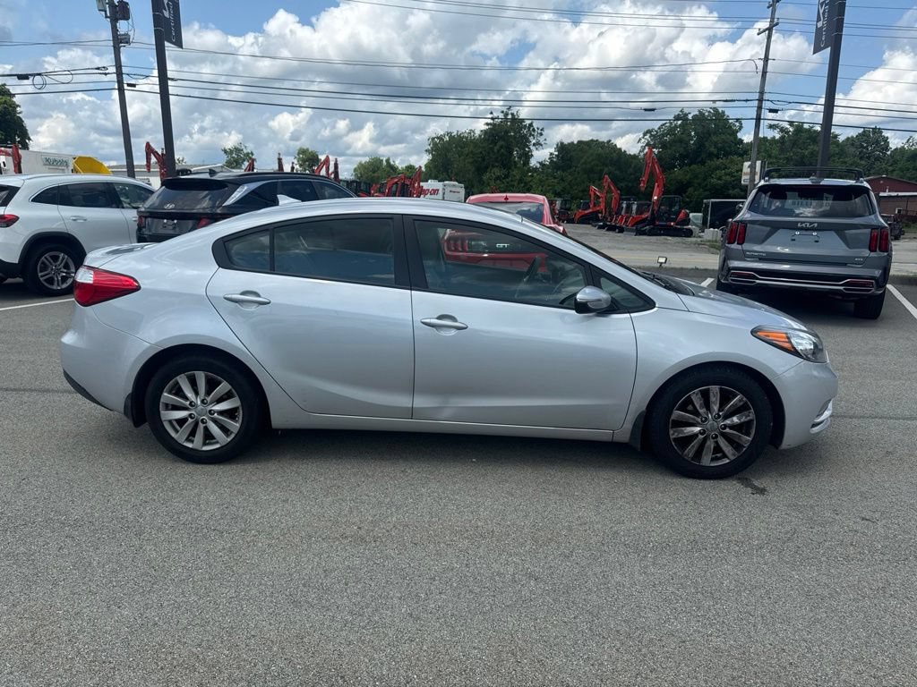 Used 2016 Kia Forte LX w/ LX Popular Plus Package FWD image 8