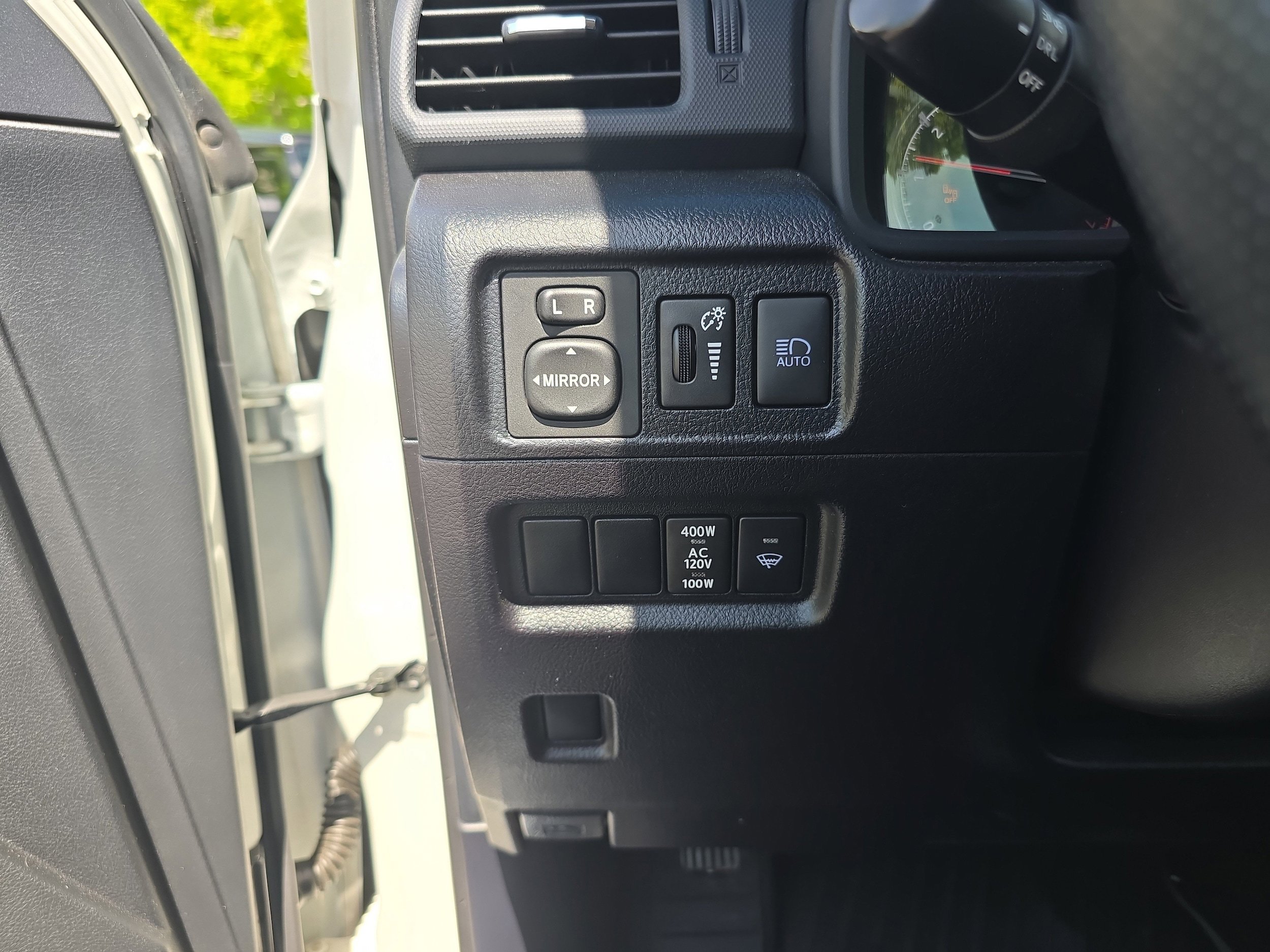 Used 2023 Toyota 4Runner TRD Off-Road Premium w/ Moonroof Package AWD/4WD image 34