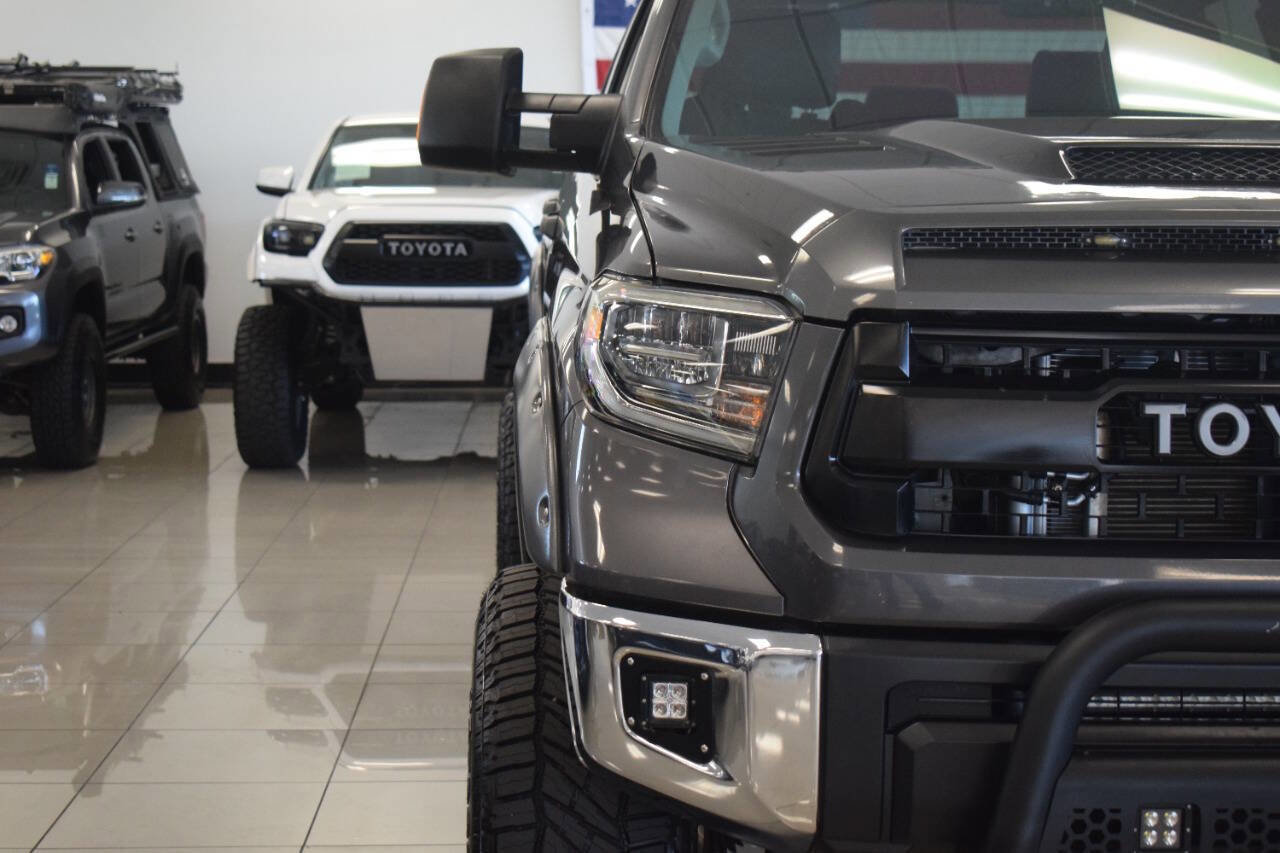 Used 2016 Toyota Tundra SR5 w/ TRD Off Road Package AWD/4WD image 9