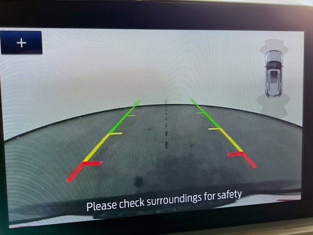 Used 2020 Ford Escape Titanium image 19