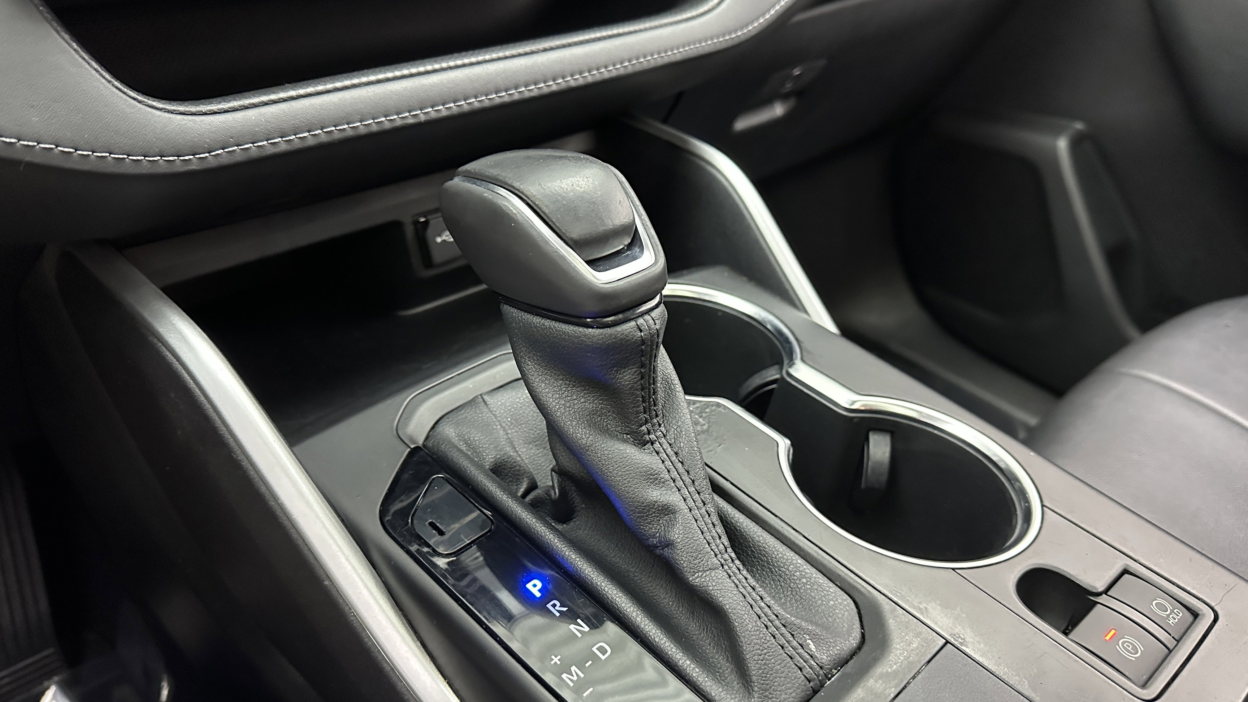 Used 2021 Toyota Highlander XLE image 18