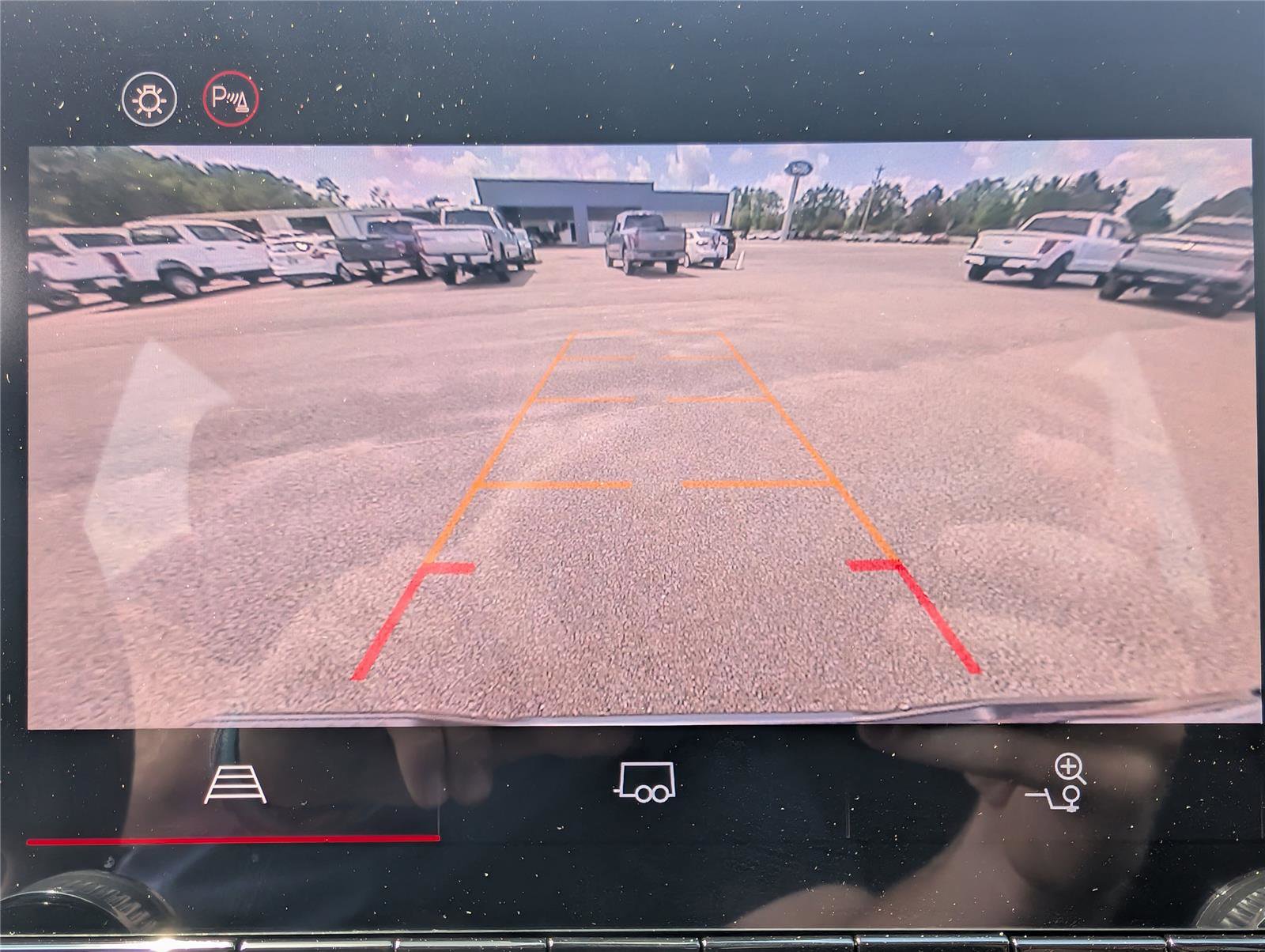 New 2026 GMC Canyon Elevation w/ Convenience Package image 15