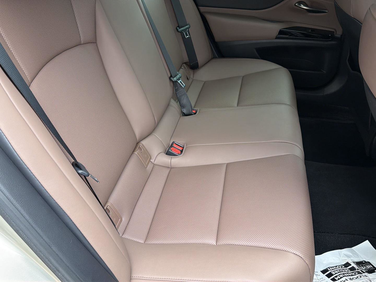 Used 2023 Lexus ES 350 w/ Accessory Package (Z2) image 16