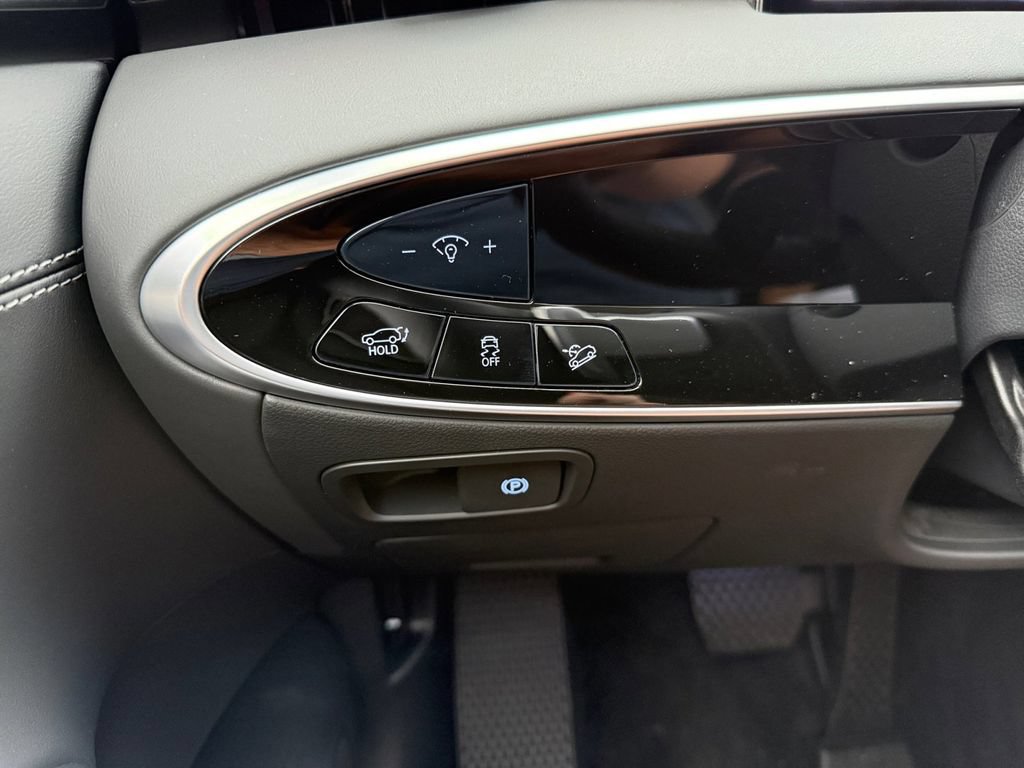 New 2026 Genesis GV70 2.5T AWD/4WD image 24