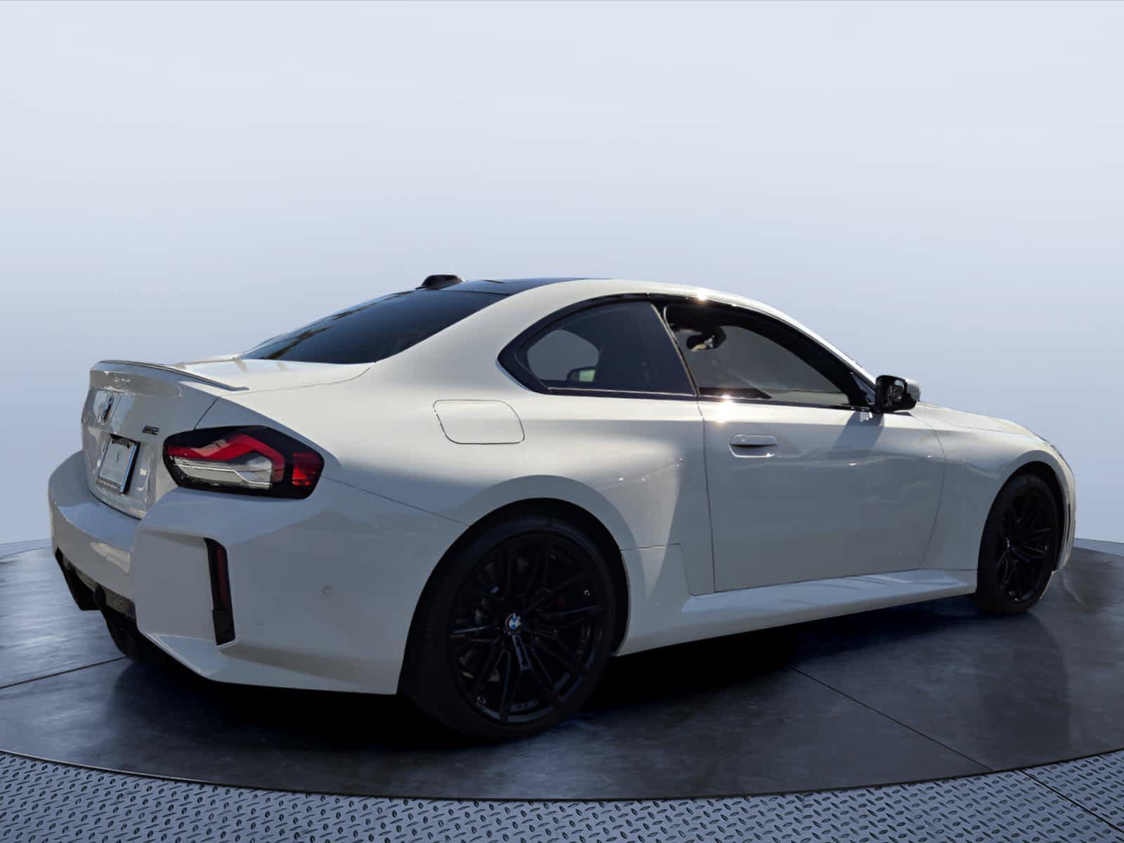 Used 2025 BMW M2 RWD image 6