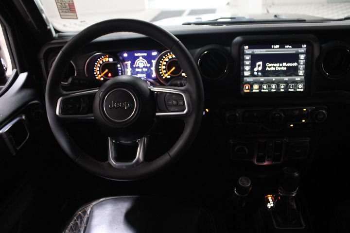 Used 2023 Jeep Gladiator Overland AWD/4WD image 29