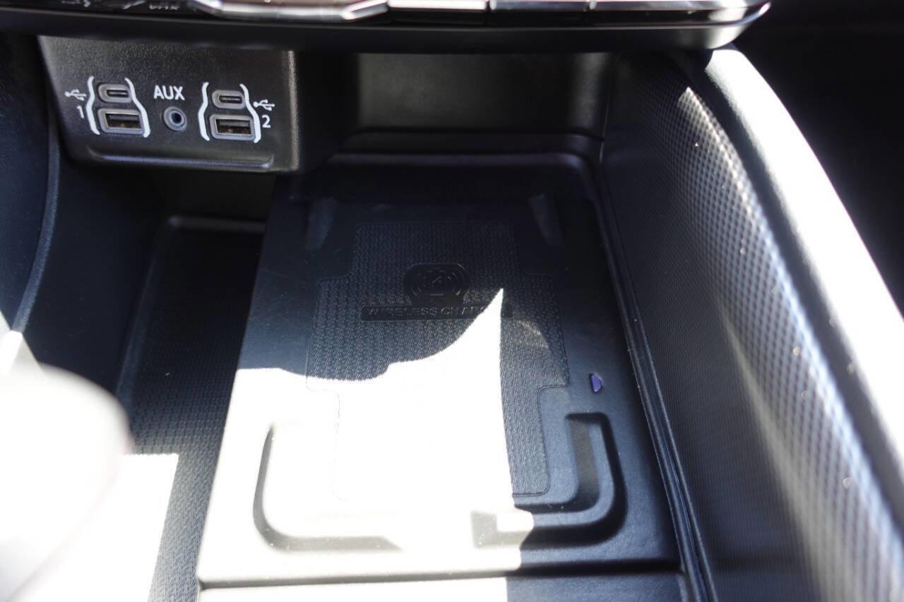 Used 2024 Dodge Durango R/T w/ Blacktop Package AWD/4WD image 50