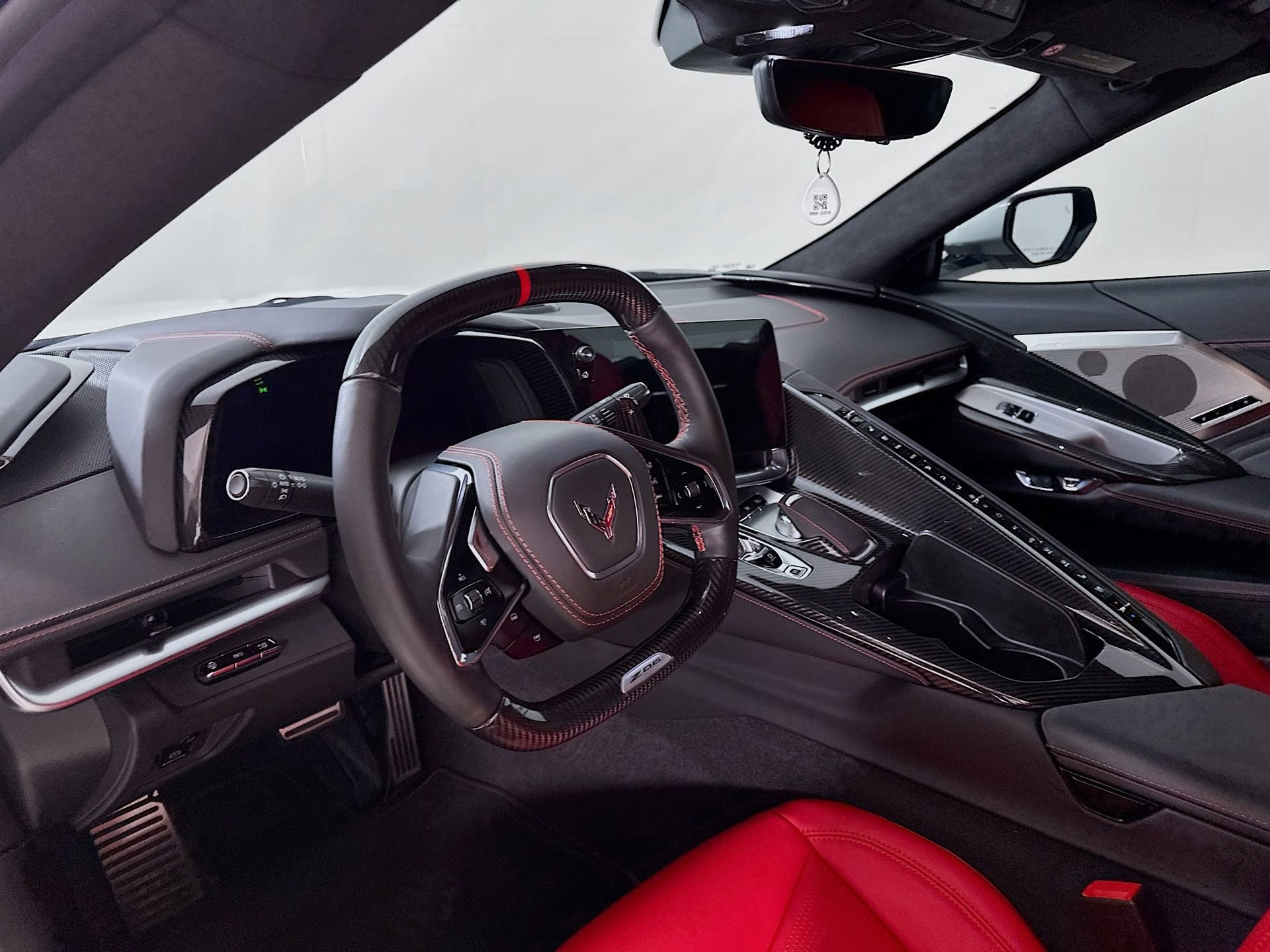 Used 2023 Chevrolet Corvette Z06 w/ Z07 Performance Package RWD image 10