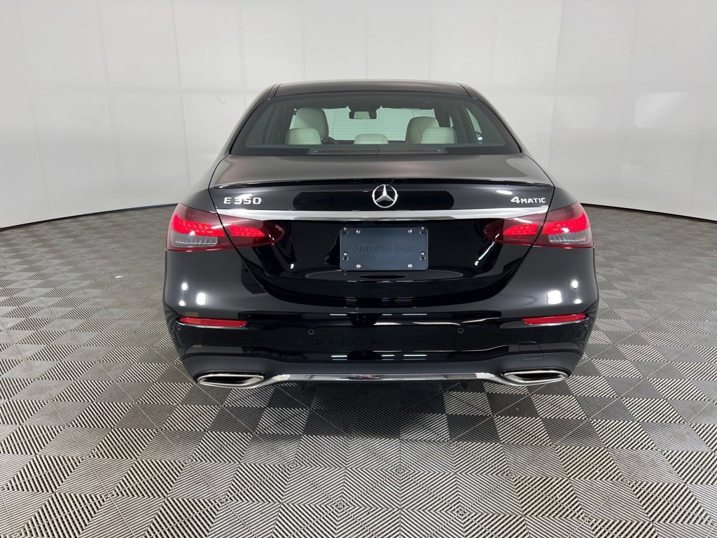 Used 2023 Mercedes-Benz E 350 4MATIC Sedan image 41