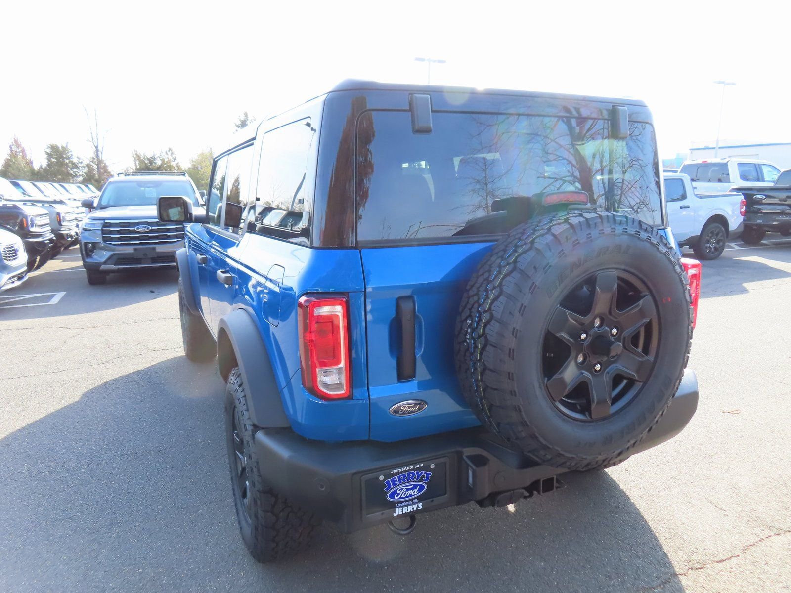 New 2025 Ford Bronco Big Bend image 6