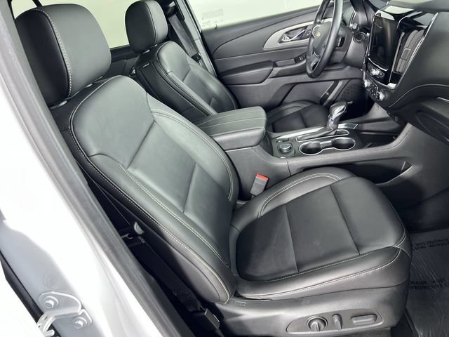 Certified 2023 Chevrolet Traverse LT w/ LT Premium Package FWD image 29