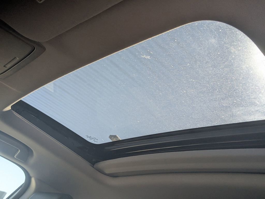 Used 2018 Honda CR-V EX-L image 24