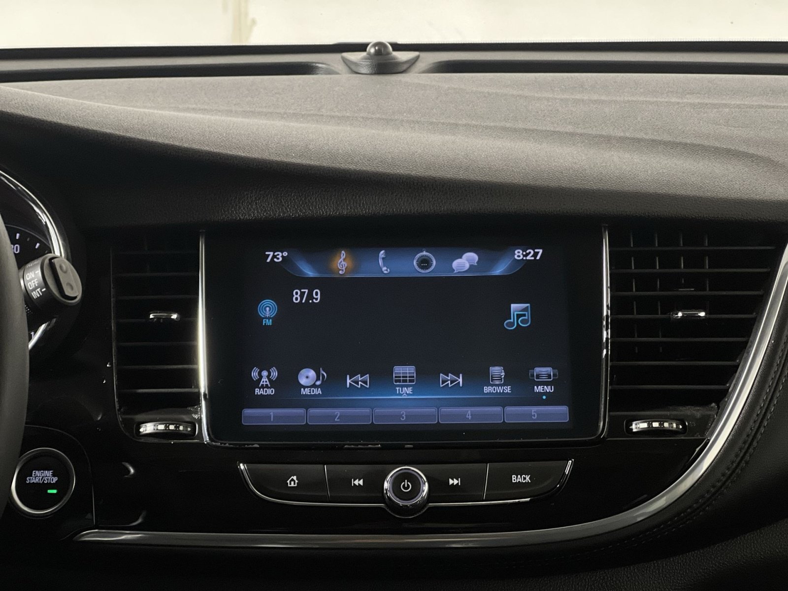 Used 2021 Buick Encore Preferred w/ Safety Package FWD image 18