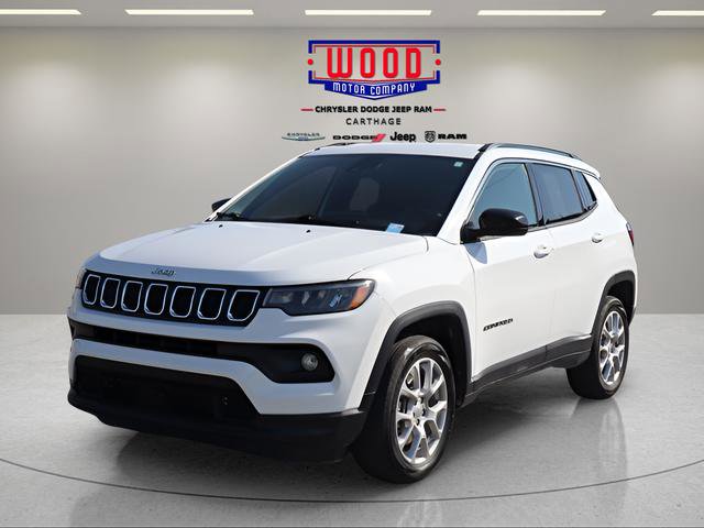 Used 2023 Jeep Compass Latitude image 7