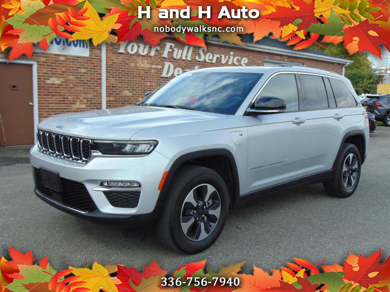 Used 2023 Jeep Grand Cherokee 4WD 4xe image 1