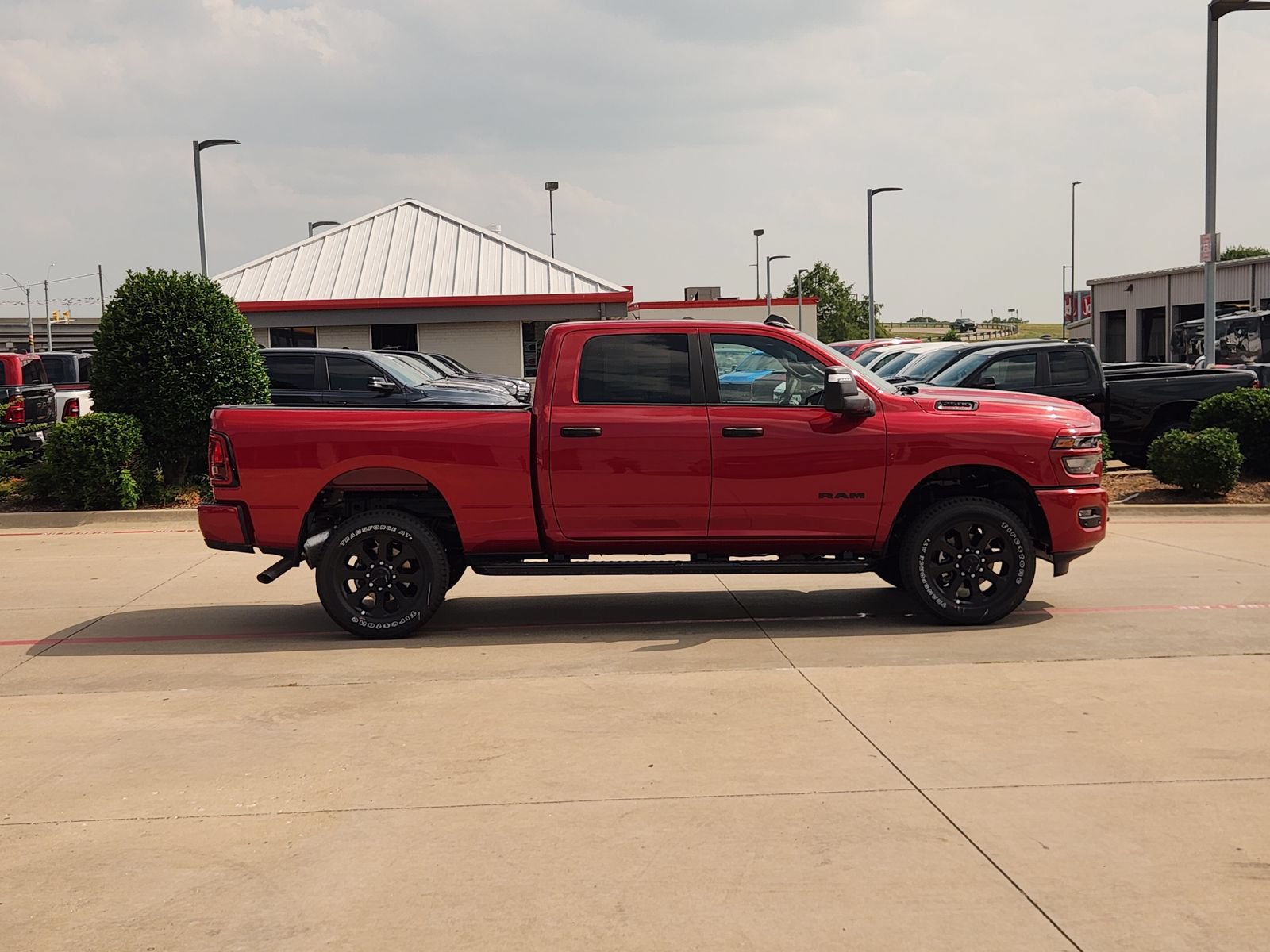 New 2026 RAM 2500 Lone Star AWD/4WD image 7