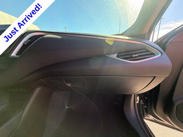 Used 2022 Chevrolet Malibu LS FWD image 22