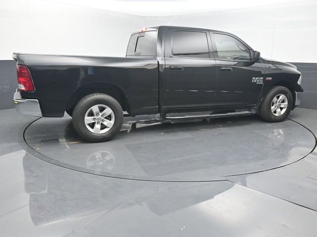 Used 2020 RAM 1500 Classic SLT RWD image 6
