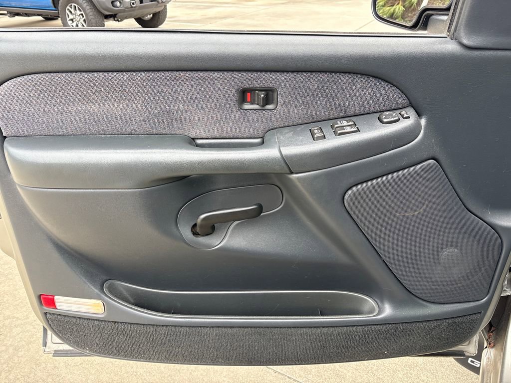 Used 2002 GMC Sierra 1500 SLE image 16