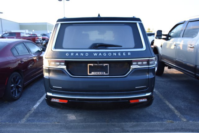 Used 2023 Jeep Grand Wagoneer L Series III AWD/4WD image 5