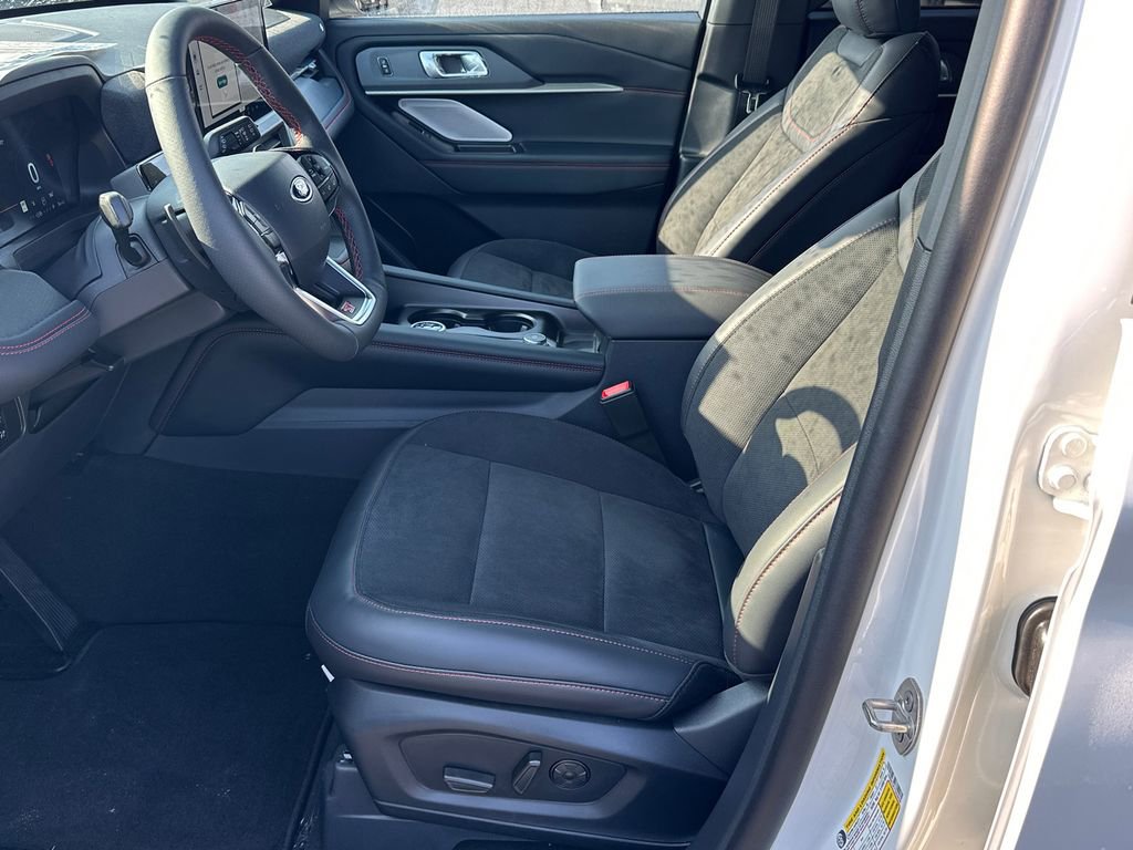 New 2026 Ford Explorer ST w/ Sun And Sound Package image 9