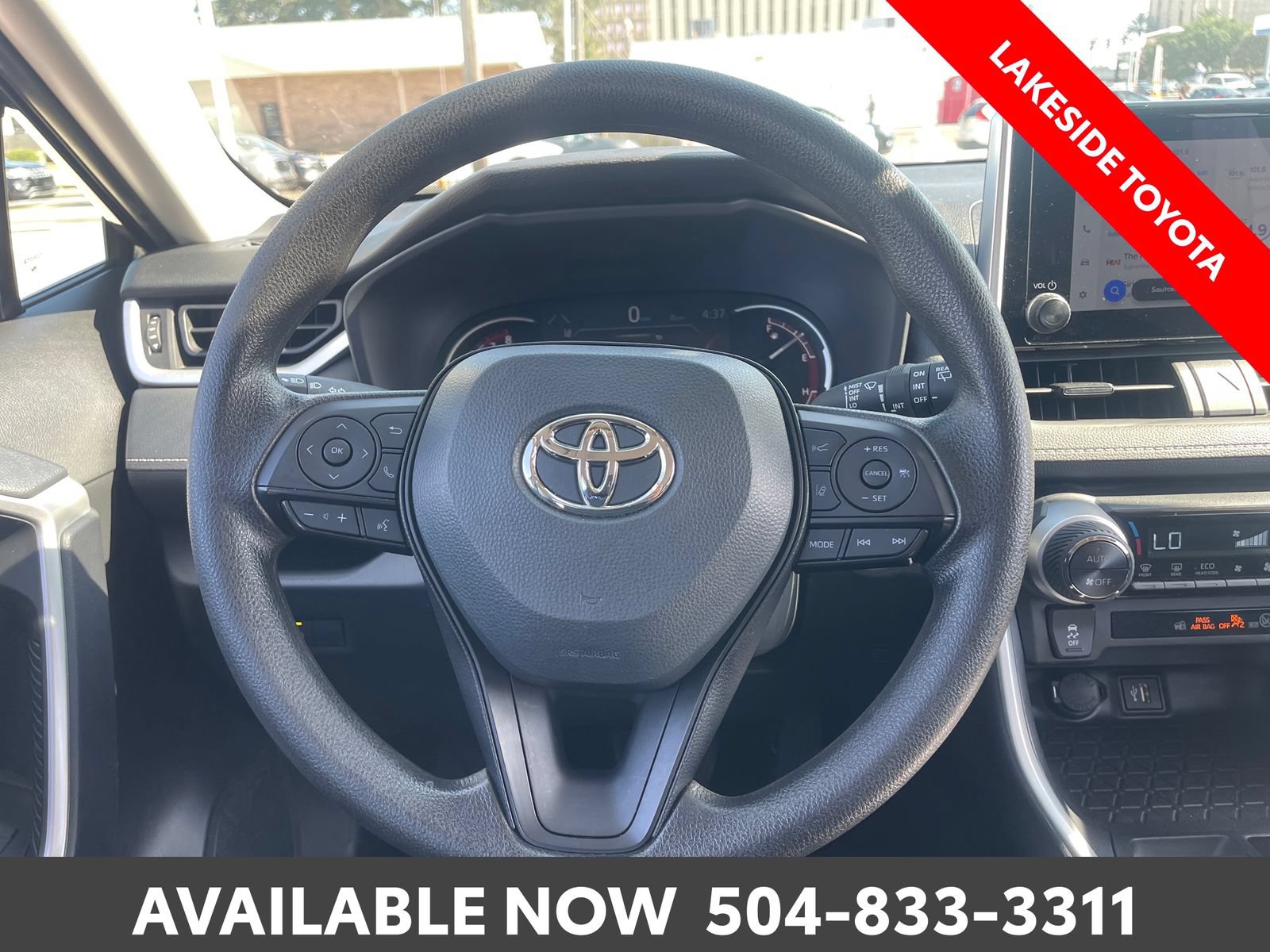 Certified 2025 Toyota RAV4 XLE FWD image 18