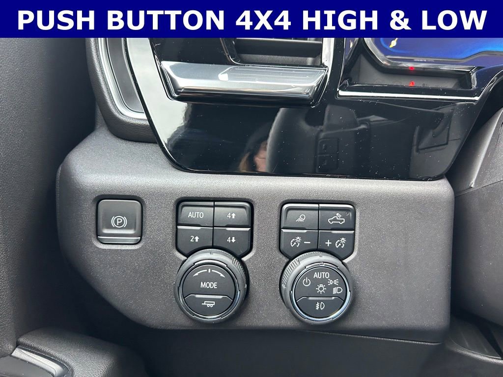 Used 2024 Chevrolet Silverado 1500 High Country image 17