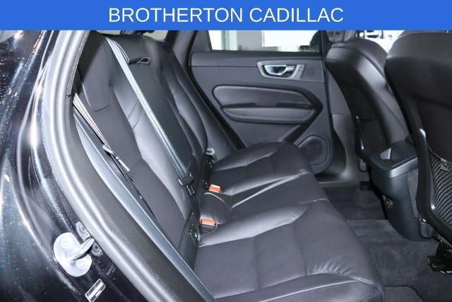 Used 2025 Volvo XC60 B5 Plus AWD/4WD image 29