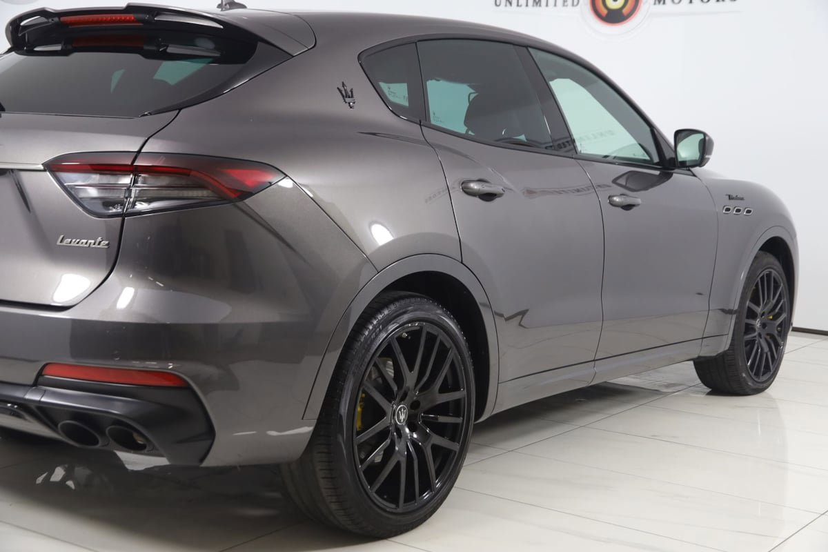 Used 2022 Maserati Levante Modena AWD/4WD image 54
